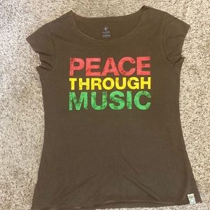 NWOT Playing for change tank